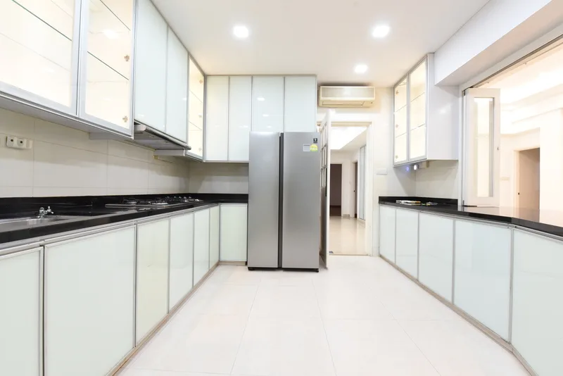 Regency Park 4+1 Bedroom Condo with a Great View for Rent — photo 10