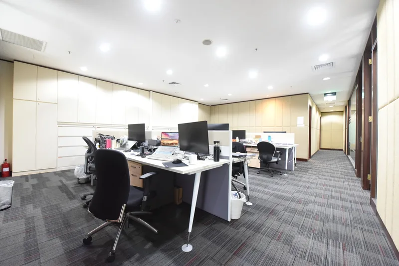 Suntec Tower One Office Space for Rent, Marina Bay View — photo 13